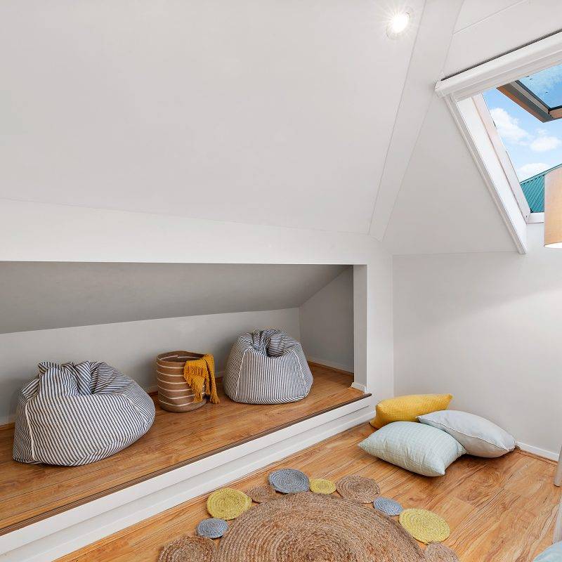 Spacious Playroom Design